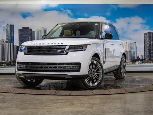 2026 Land Rover Range Rover SE