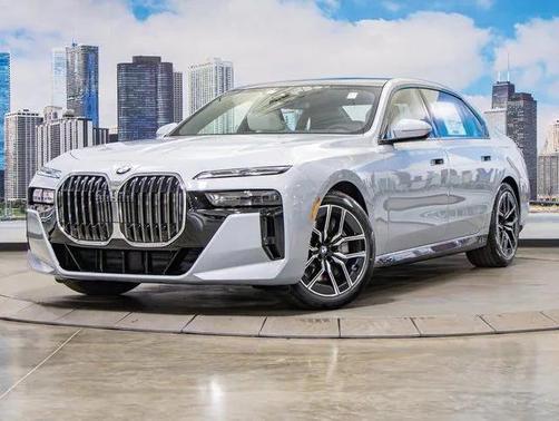 2025 BMW 760 xDrive