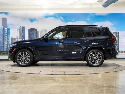 Carbon Black Metallic 2026 BMW X5 xDrive40i