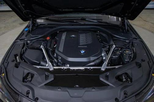 2025 BMW 840 i xDrive