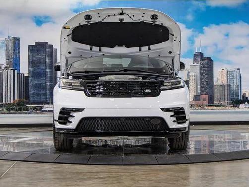 2026 Land Rover Range Rover Velar P250 SE R-Dynamic