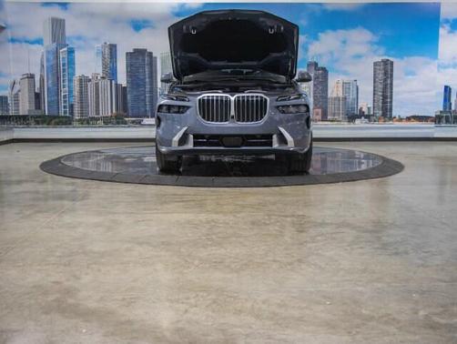 Copper Metallic 2026 BMW X7 xDrive40i