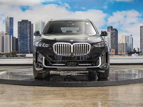 Black Sapphire Metallic 2026 BMW X5 PHEV xDrive50e