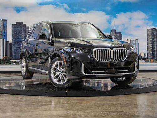 Black Sapphire Metallic 2026 BMW X5 PHEV xDrive50e