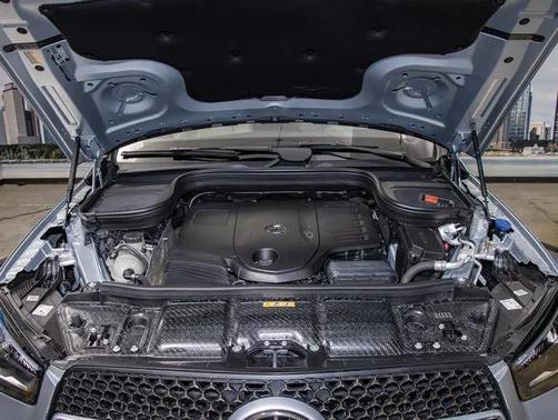 2025 Mercedes-Benz GLE 450 4MATIC