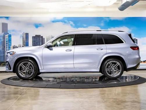 2026 Mercedes-Benz GLS 450 4MATIC