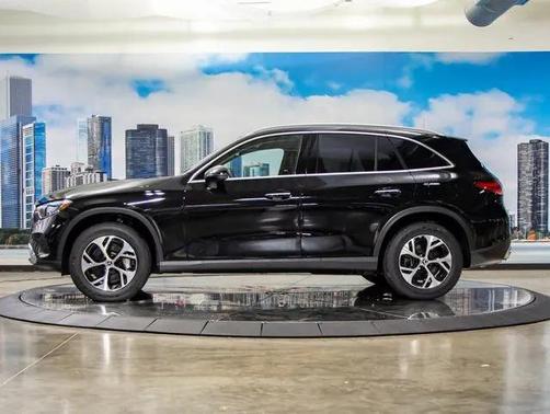 2025 Mercedes-Benz GLC 350e Base