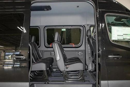 2024 Mercedes-Benz Sprinter 2500 High Roof