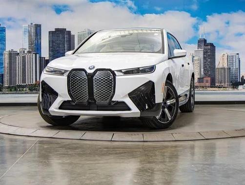 2025 BMW iX xDrive50