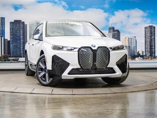 2025 BMW iX xDrive50