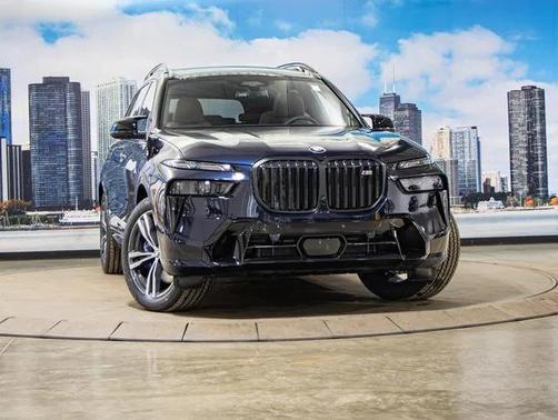 2025 BMW X7 M60i