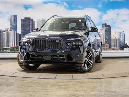 2025 BMW X7 M60i