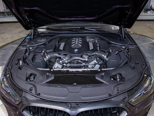 Daytona Violet Metallic 2026 BMW M850 Gran Coupe xDrive