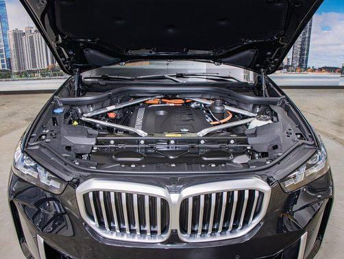 2026 BMW X5 PHEV xDrive50e