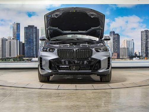 Gray Metallic 2026 BMW X5 xDrive40i
