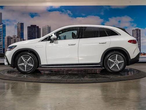 Polar White 2025 Mercedes-Benz EQE 350 4MATIC