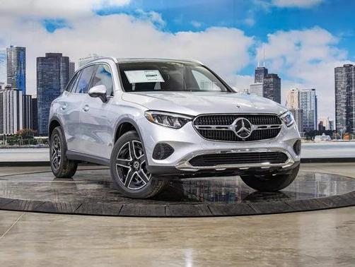 Cirrus Silver Metallic 2026 Mercedes-Benz GLC 300 4MATIC