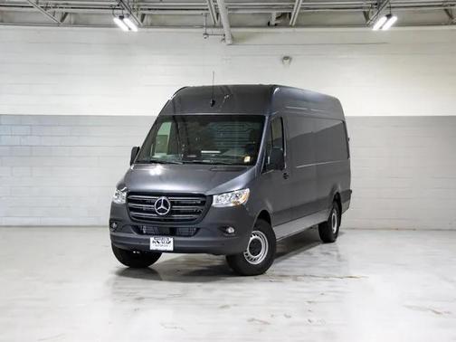 2025 Mercedes-Benz Sprinter 2500 Cargo 170 WB