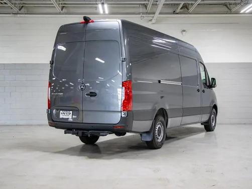 2025 Mercedes-Benz Sprinter 2500 Cargo 170 WB