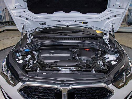 2024 BMW X2 xDrive28i