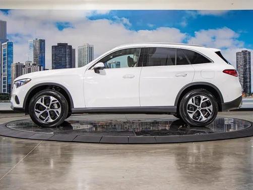 2025 Mercedes-Benz GLC 350e Base