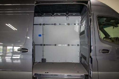 2024 Mercedes-Benz Sprinter 2500 170 WB High Roof