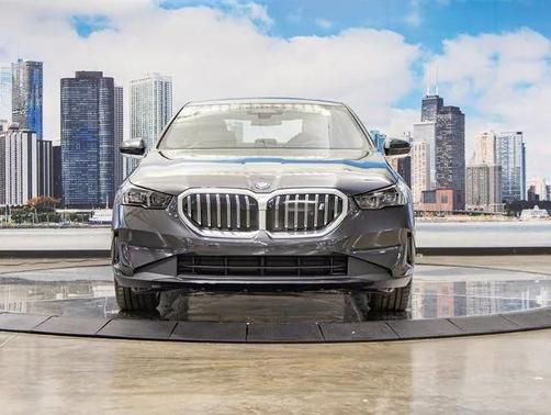 2026 BMW i5 xDrive40