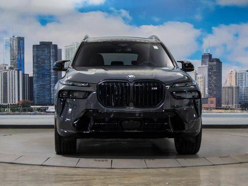 2026 BMW X7 M60i