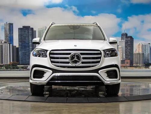 2026 Mercedes-Benz GLS 450 4MATIC