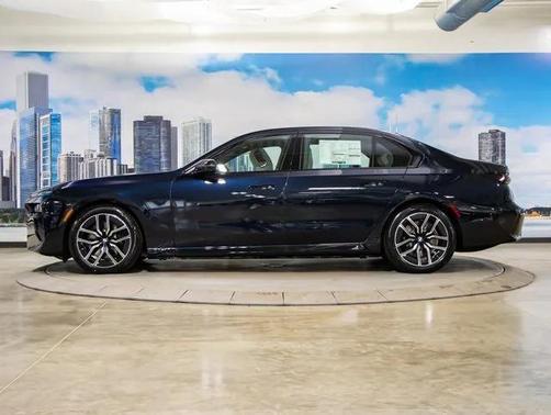 2025 BMW i7 xDrive60