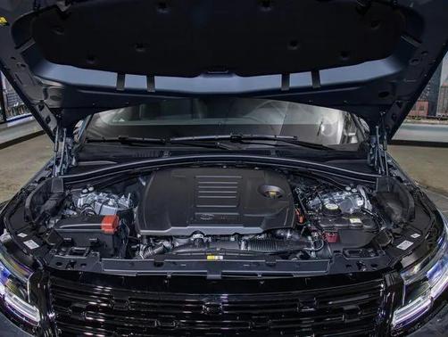 2026 Land Rover Range Rover Velar P250 SE R-Dynamic