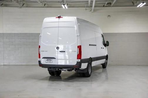2024 Mercedes-Benz Sprinter 3500 170 WB