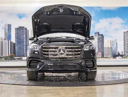 2026 Mercedes-Benz GLS 450 4MATIC