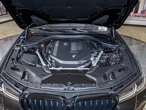 2023 BMW 540 i xDrive