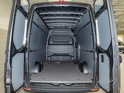 Selenite Grey Metallic 2026 Mercedes-Benz Sprinter 2500 Cargo 170 WB