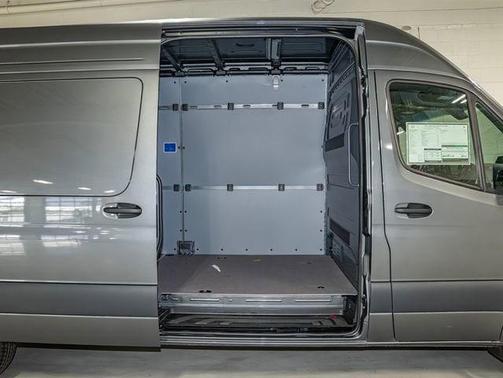 Selenite Grey Metallic 2026 Mercedes-Benz Sprinter 2500 Cargo 170 WB