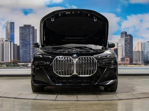 2025 BMW 760 i xDrive