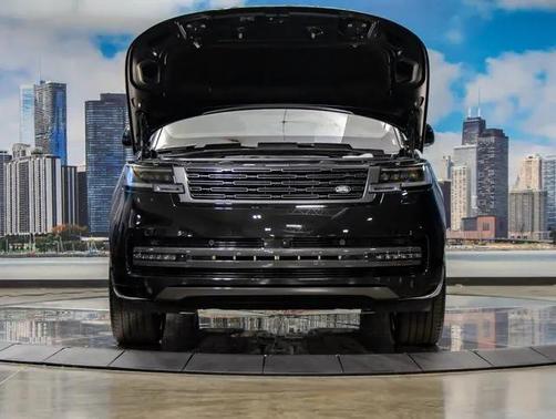 2026 Land Rover Range Rover SE