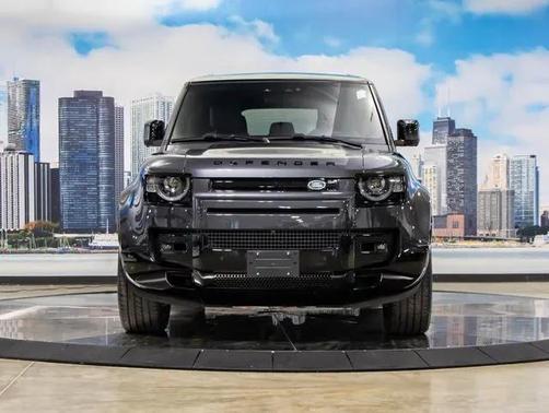 2025 Land Rover Defender X-Dynamic SE