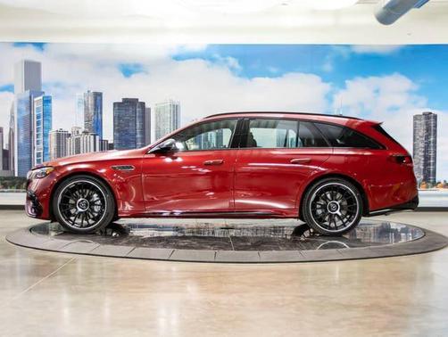 MANUFAKTUR Patagonia Red 2026 Mercedes-Benz AMG E 53 E 4MATIC+