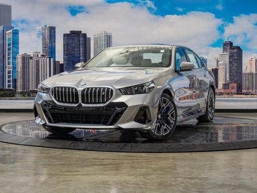 Gray Metallic 2027 BMW i5 xDrive40