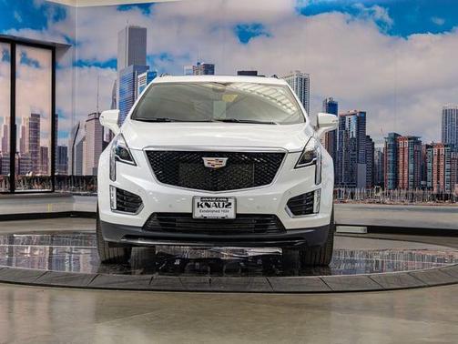 Crystal White 2020 Cadillac XT5 Sport