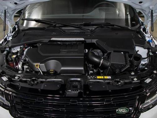 2026 Land Rover Range Rover Evoque Dynamic SE