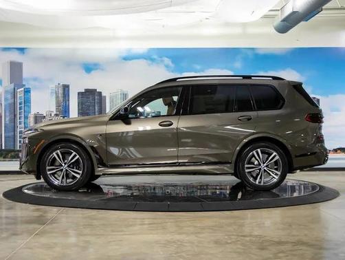 2026 BMW X7 M60i