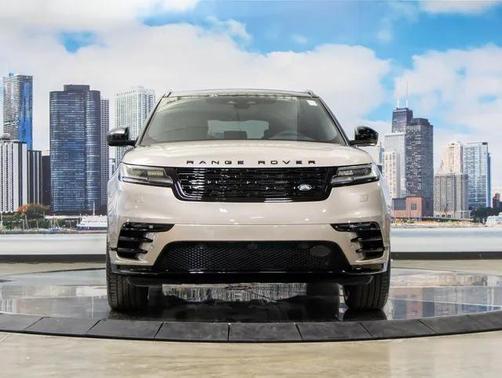 2026 Land Rover Range Rover Velar Dynamic SE