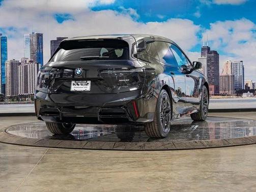 2026 BMW iX xDrive60