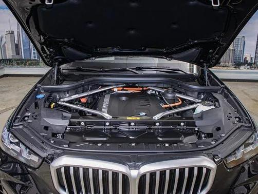 2026 BMW X5 PHEV xDrive50e