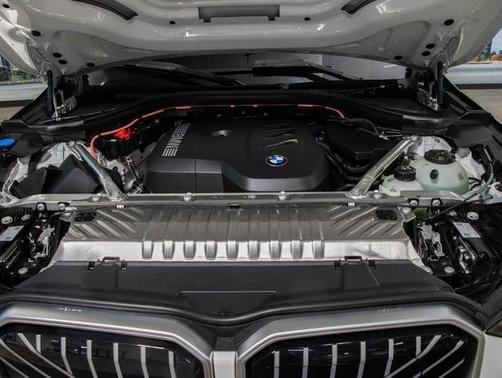 Alpine White 2026 BMW X3 xDrive