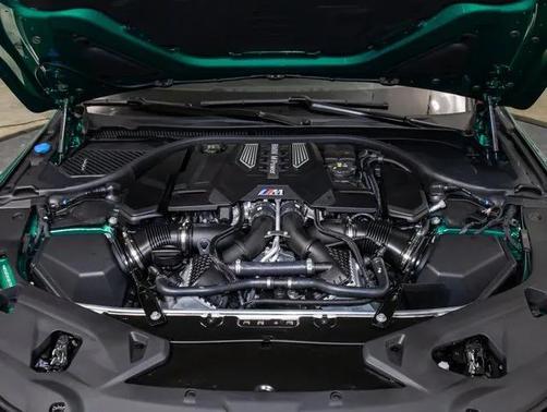 2025 BMW M8 Competition