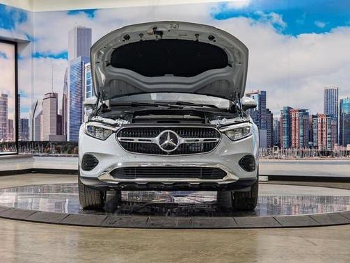 MANUFAKTUR Alpine Grey 2026 Mercedes-Benz GLC 300 4MATIC